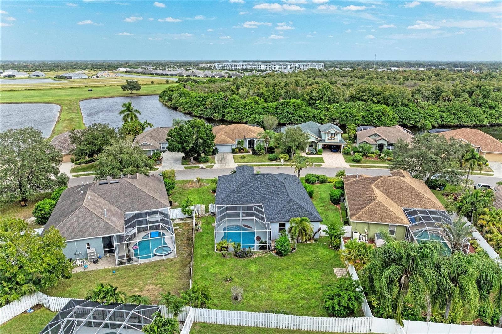 10554 OLD GROVE CIRCLE, Bradenton, FL 34212 10554 OLD GROVE CIRCLE, Bradenton, FL 34212