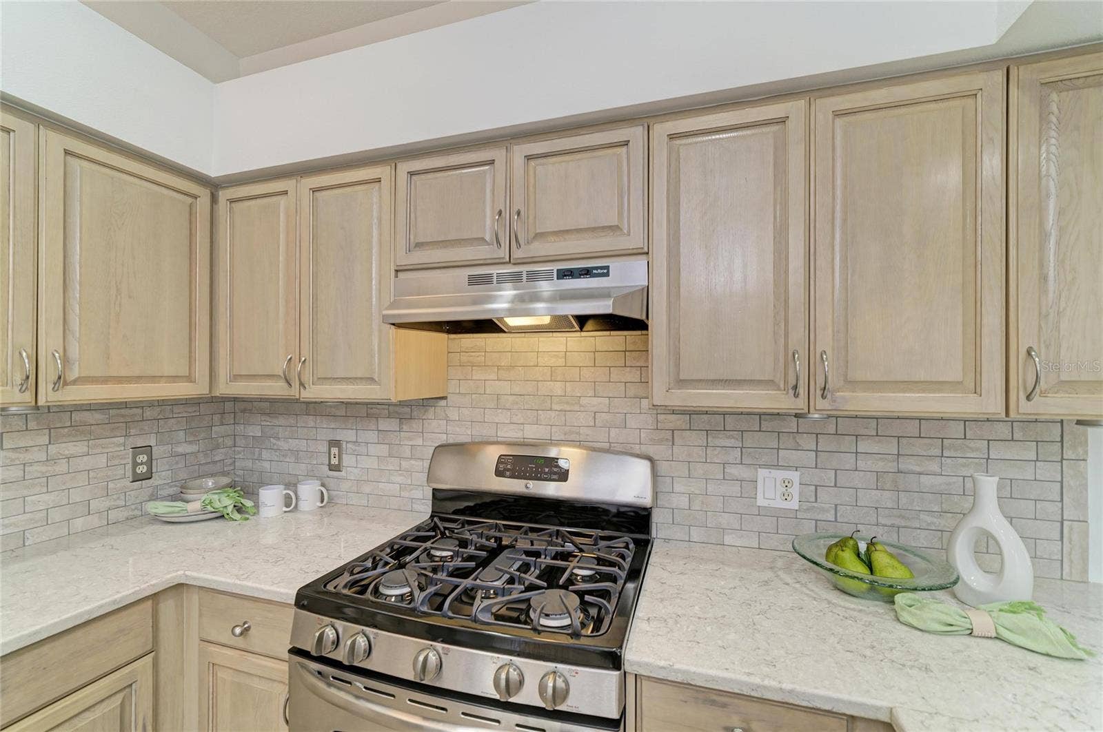 10554 OLD GROVE CIRCLE, Bradenton, FL 34212 10554 OLD GROVE CIRCLE, Bradenton, FL 34212
