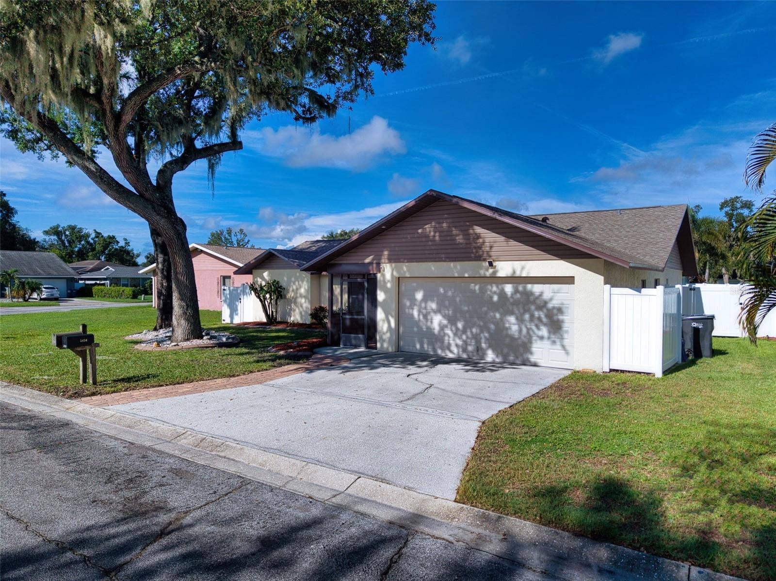5456 81ST AVENUE CIRCLE E, Palmetto, FL 34221