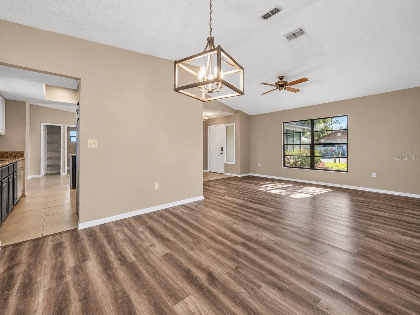 5456 81ST AVENUE CIRCLE E, Palmetto, FL 34221