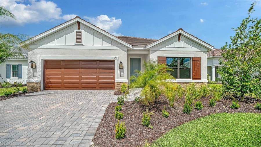 Property photo for 8071 ANTHIRIUM LOOP, Sarasota, FL