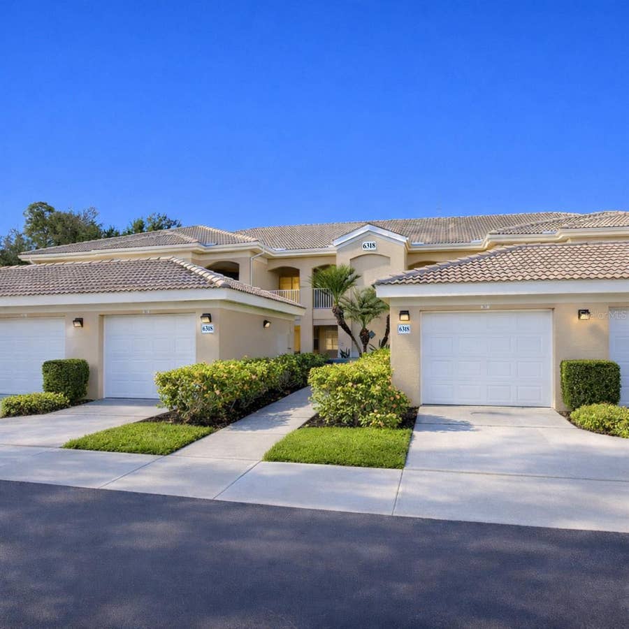 Property photo for 6318 GRAND OAK CIRCLE, #201, Bradenton, FL