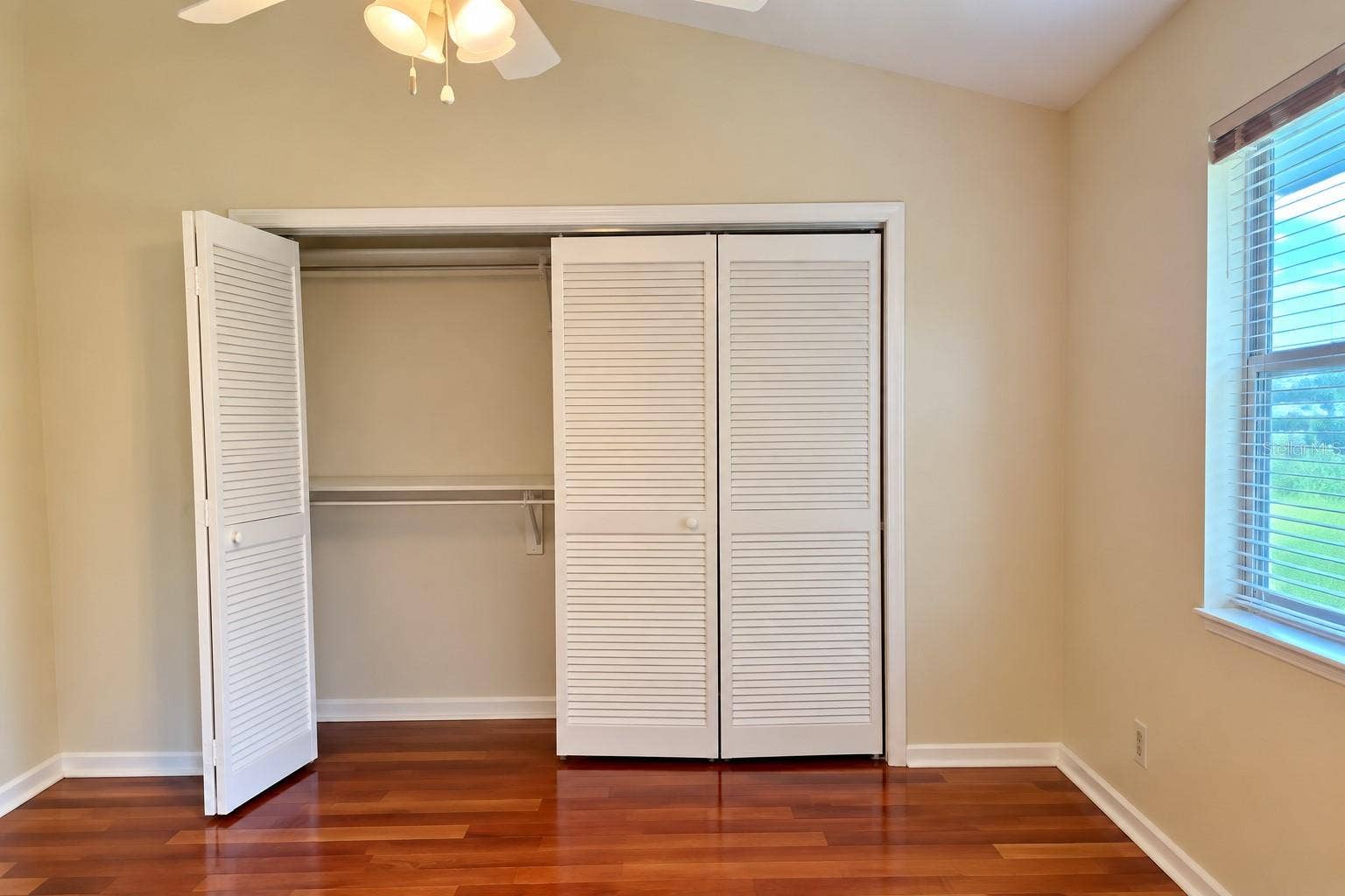 3rd Bedroom closet