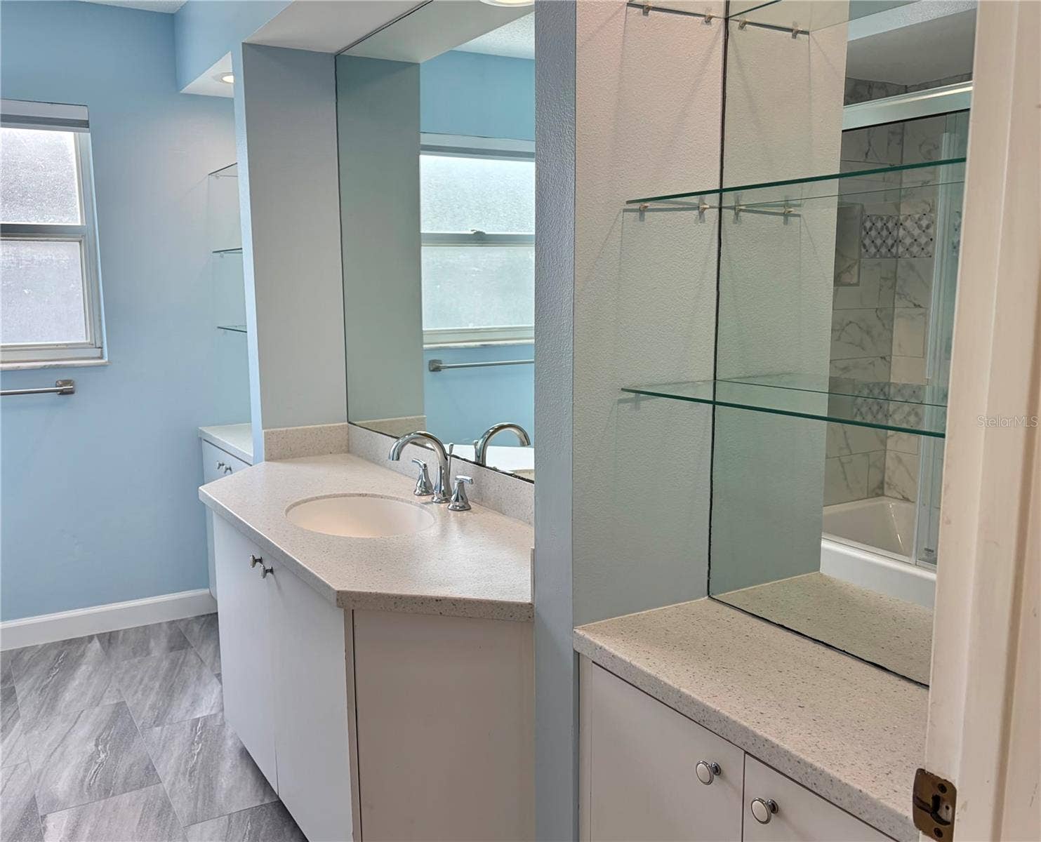 Guest Bathroom has Lots of Light