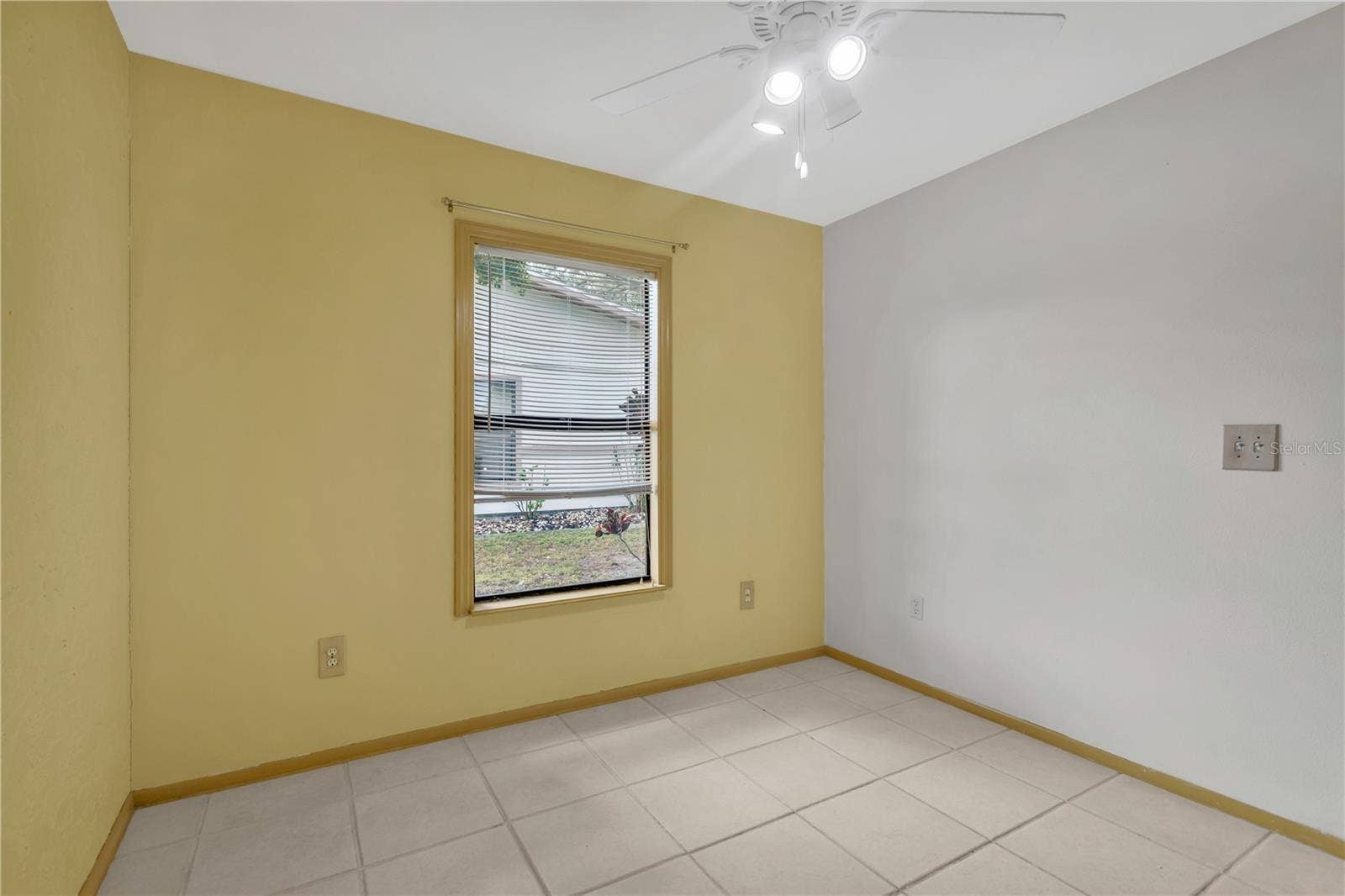 5546 34TH COURT E, Bradenton, FL 34203 Study or Office. Could be used as an additional Bedroom when company comes.