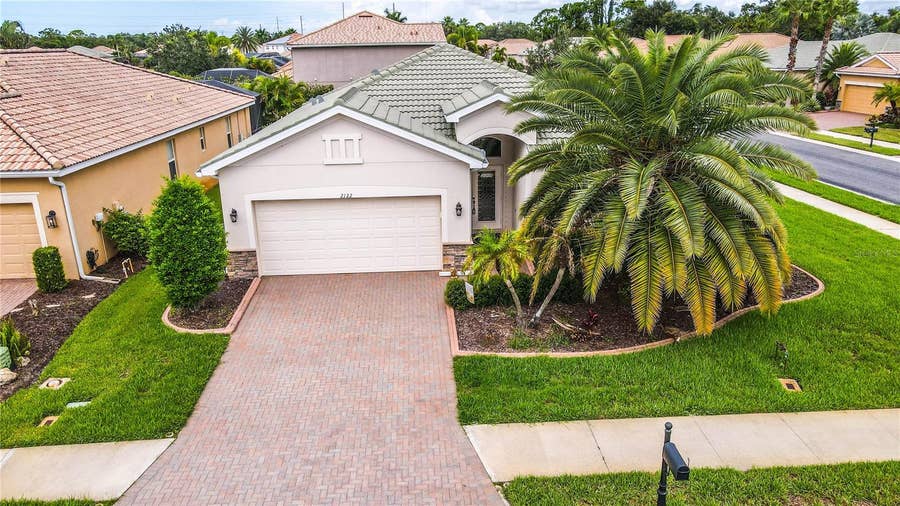 Property photo for 2122 SNAPDRAGON LANE, Venice, FL