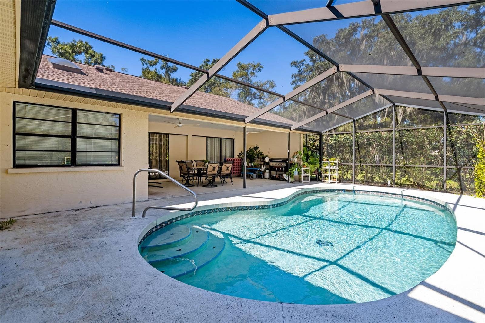 6312 91ST STREET E, Bradenton, FL 34202 6312 91ST STREET E, Bradenton, FL 34202