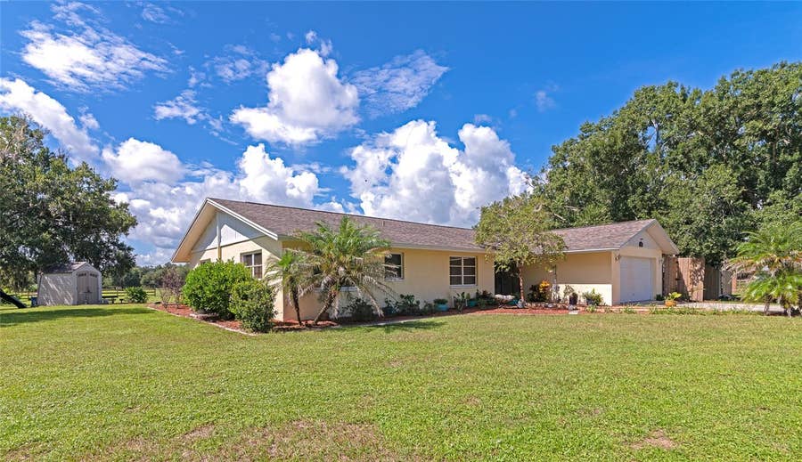Property photo for 710 MYAKKA RD, Sarasota, FL