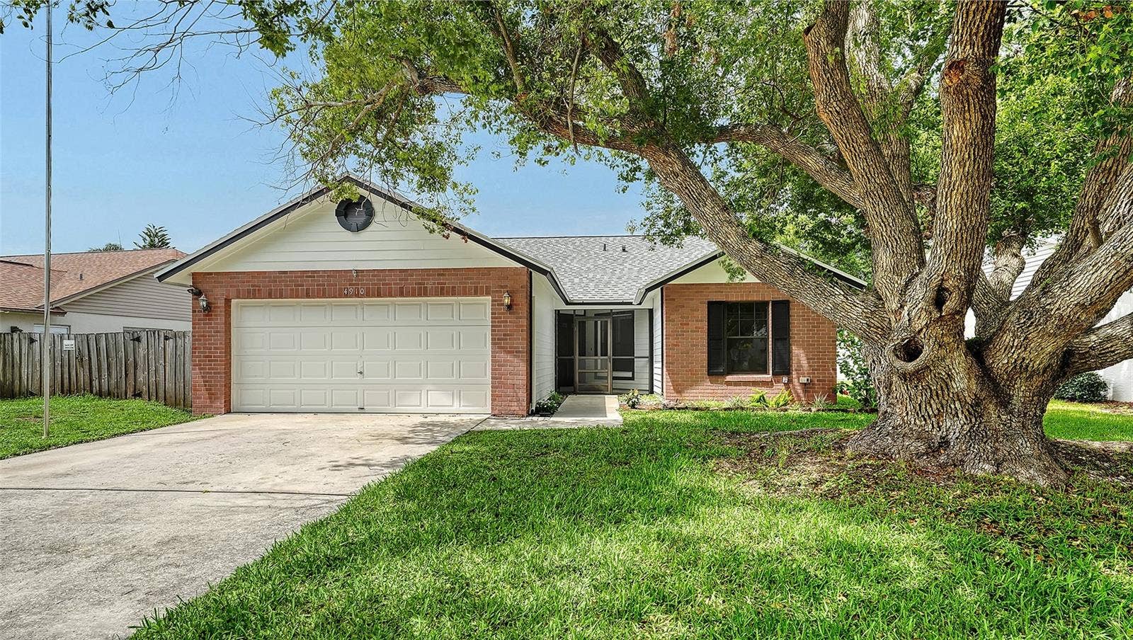 4910 6TH AVENUE E, Bradenton, FL 34208 4910 6TH AVENUE E, Bradenton, FL 34208