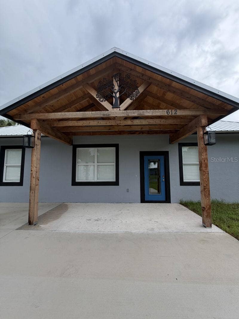 Property photo for 612 SE 13TH AVENUE, Okeechobee, FL