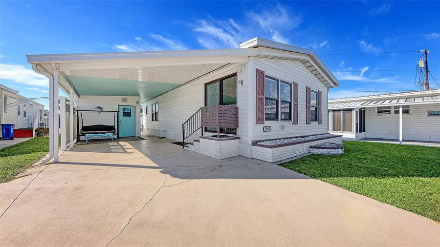 Property photo for 2036 S MOBILE ESTATES DRIVE, Sarasota, FL