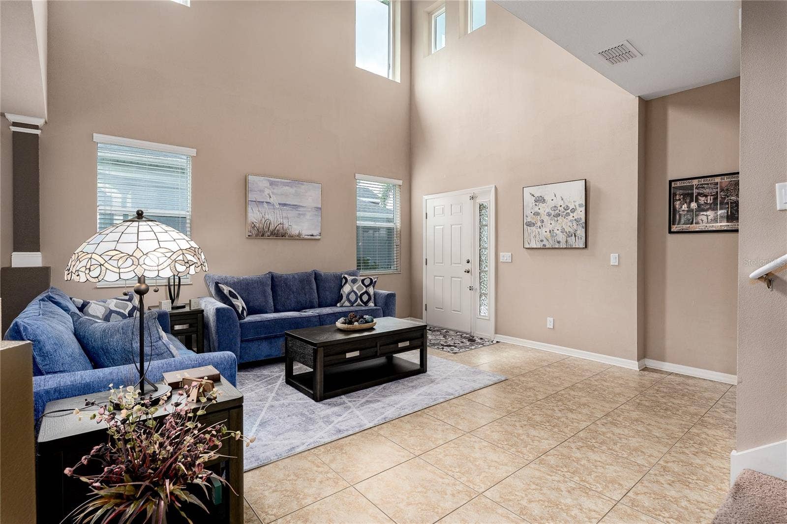 5918 OAK MILL TERRACE, Palmetto, FL 34221 Living room