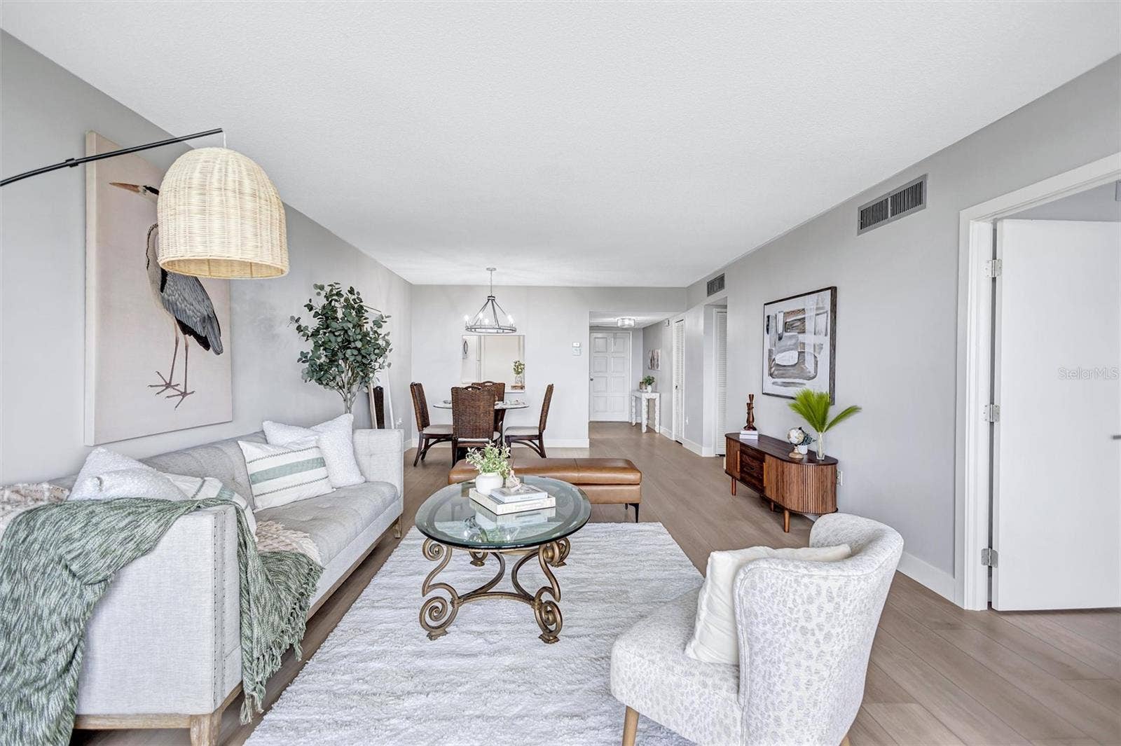 7461 W COUNTRY CLUB DRIVE N, #408, Sarasota, FL 34243