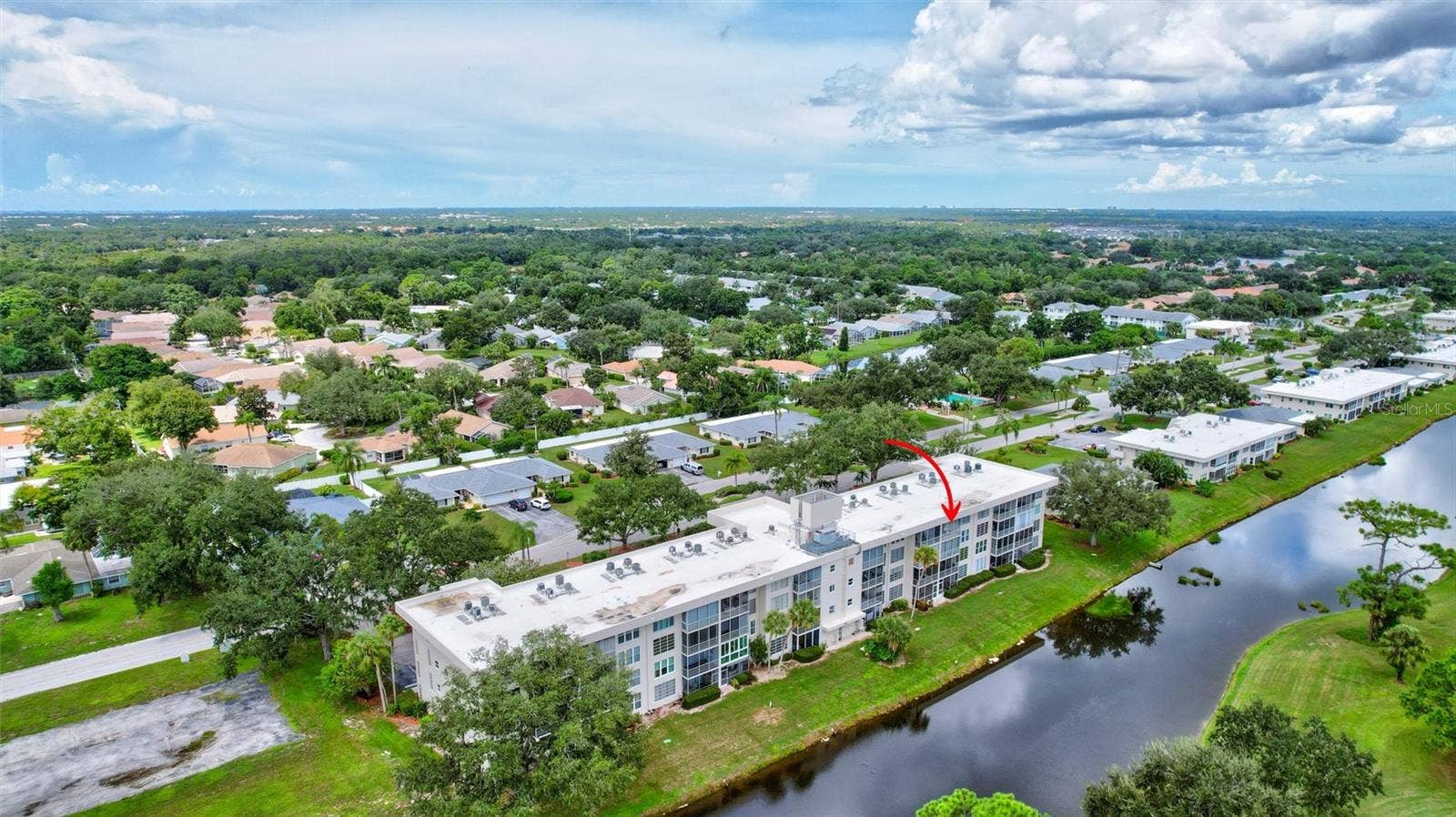 7461 W COUNTRY CLUB DRIVE N, #408, Sarasota, FL 34243
