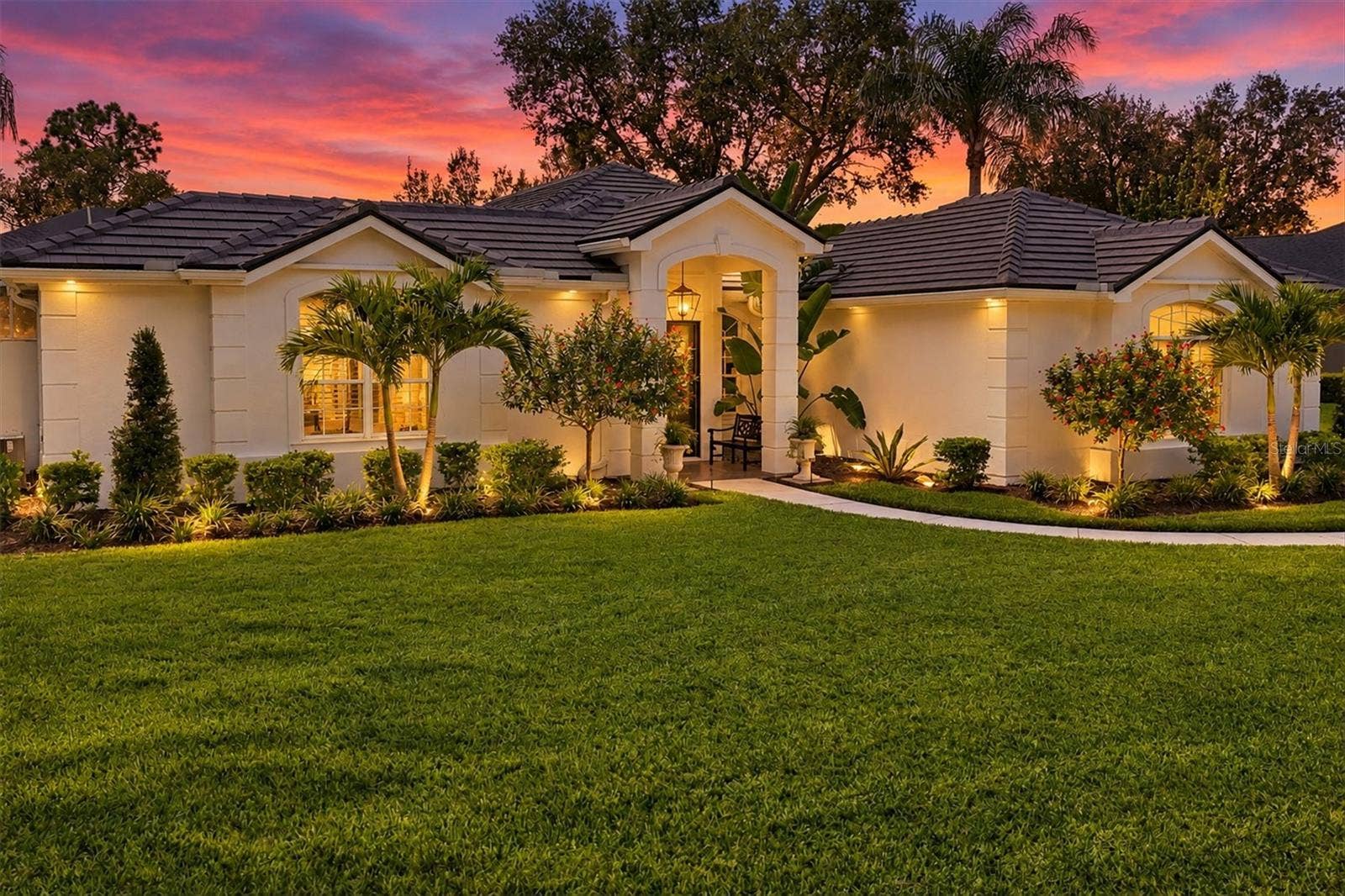 8708 WOODBRIAR DRIVE, Sarasota, FL 34238 Updated lighting & Landscaping welcome you to 8708 Woodbriar Drive