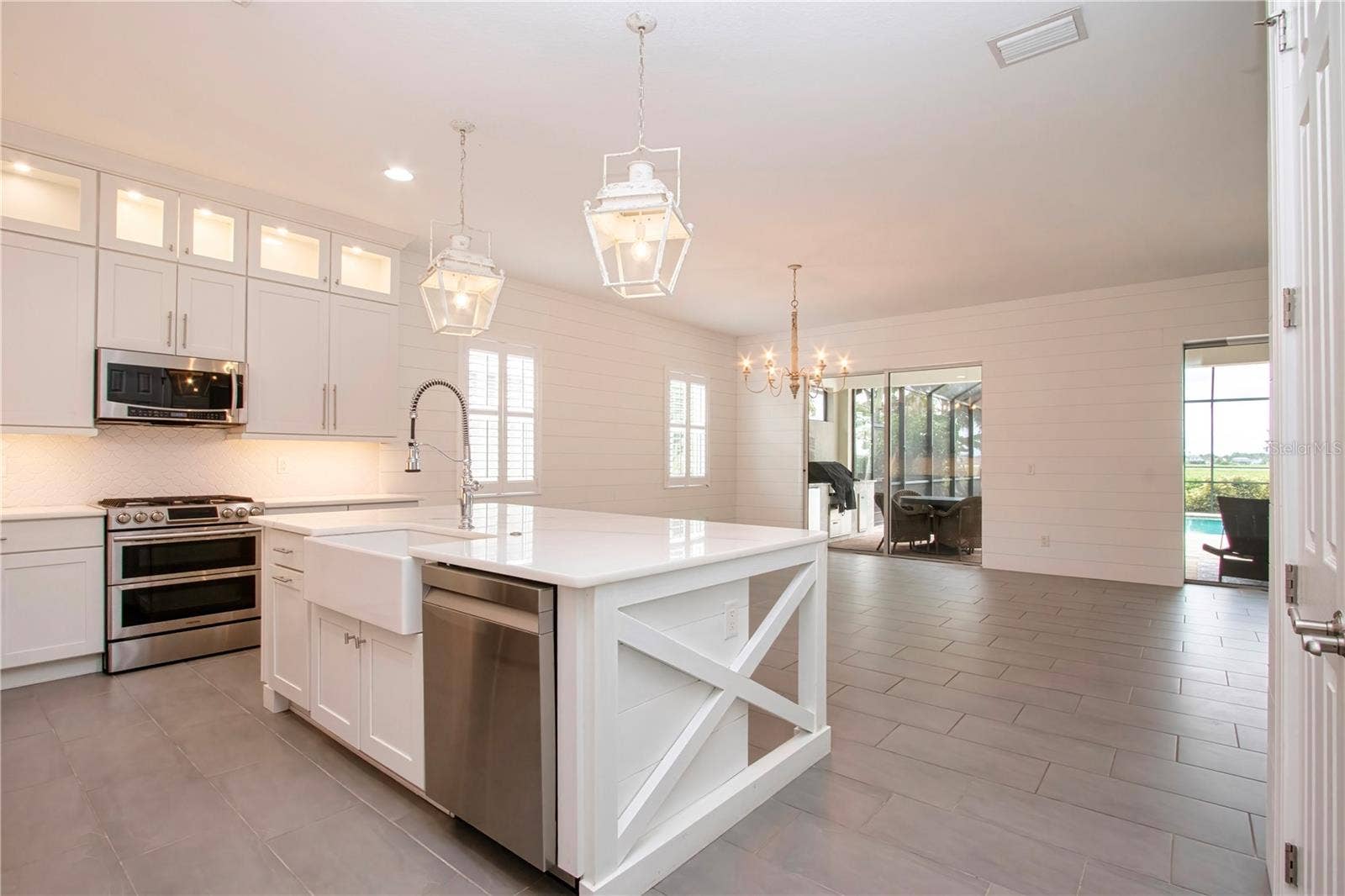 5602 TIDEWATER PRESERVE BOULEVARD, Bradenton, FL 34208 5602 TIDEWATER PRESERVE BOULEVARD, Bradenton, FL 34208