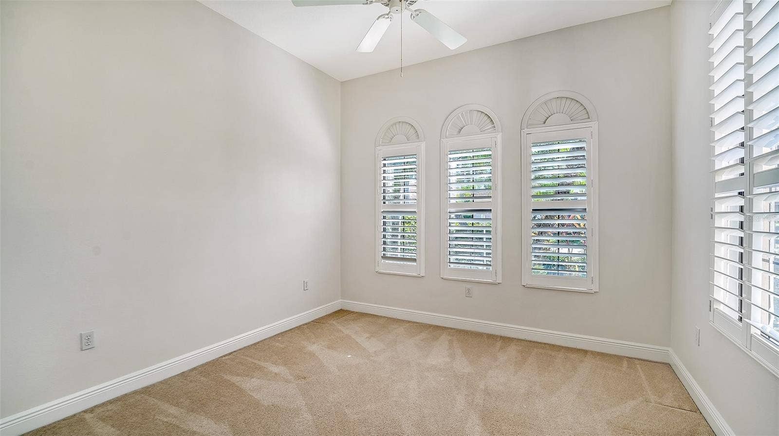 13978 SIENA LOOP, Lakewood Ranch, FL 34202 Guest bedroom #1