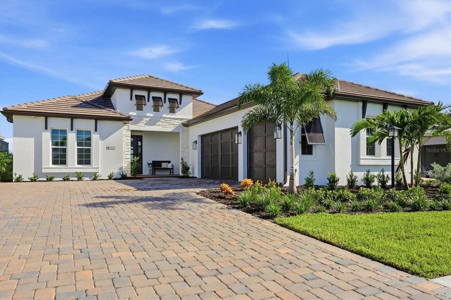 Property photo for 832 BLUE SHELL LOOP, Sarasota, FL