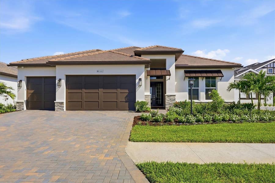 Property photo for 844 BLUE SHELL LOOP, Sarasota, FL