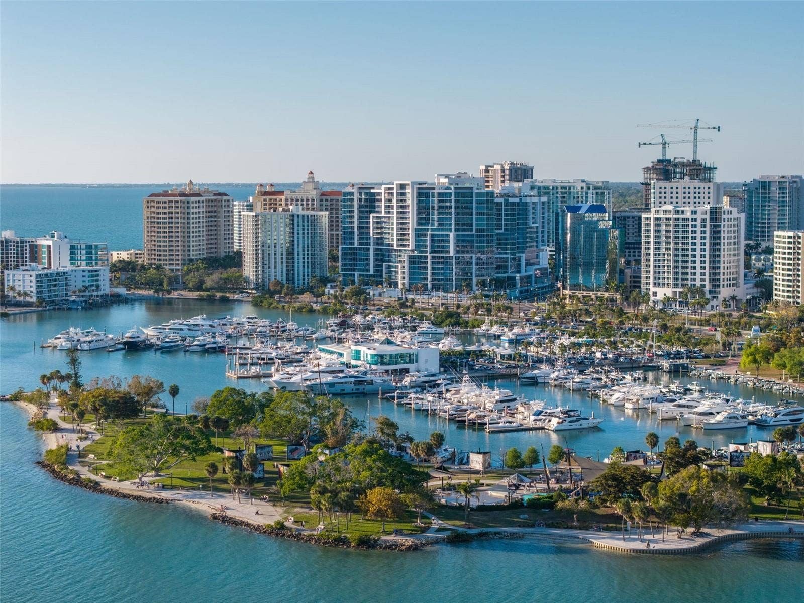 1155 N GULFSTREAM AVENUE, #802, Sarasota, FL 34236