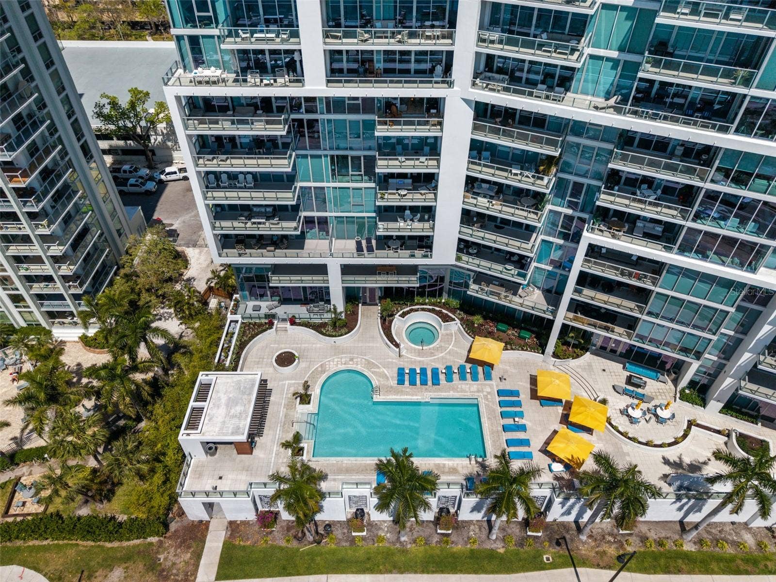 1155 N GULFSTREAM AVENUE, #802, Sarasota, FL 34236