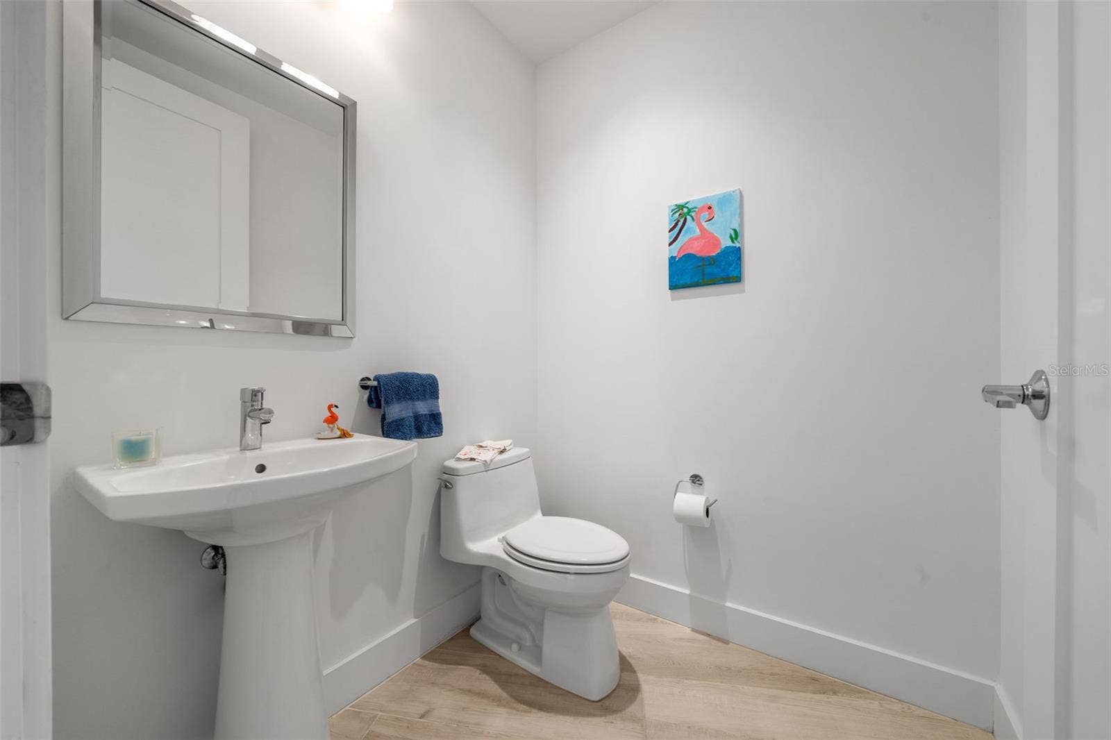 1155 N GULFSTREAM AVENUE, #802, Sarasota, FL 34236