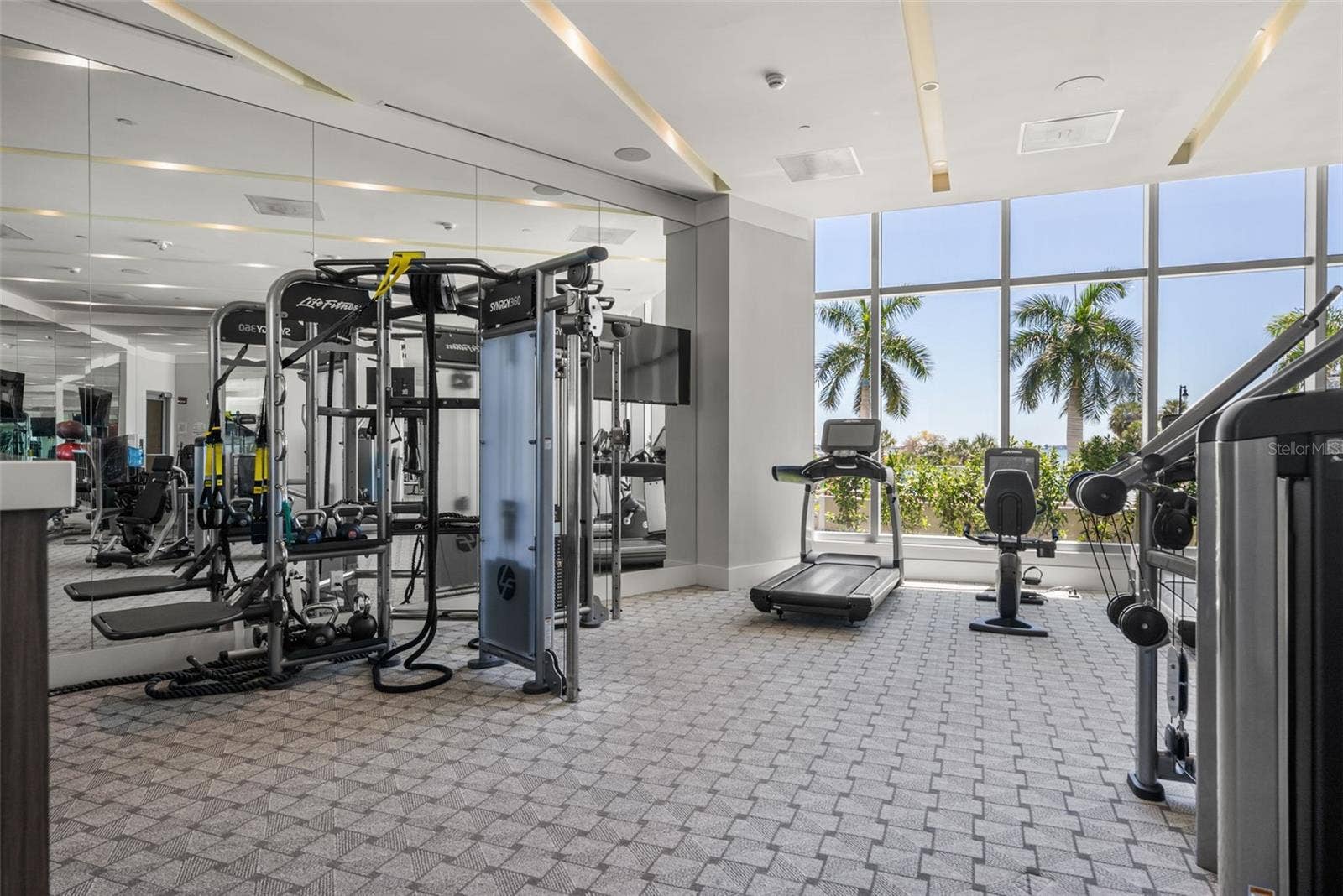 1155 N GULFSTREAM AVENUE, #802, Sarasota, FL 34236