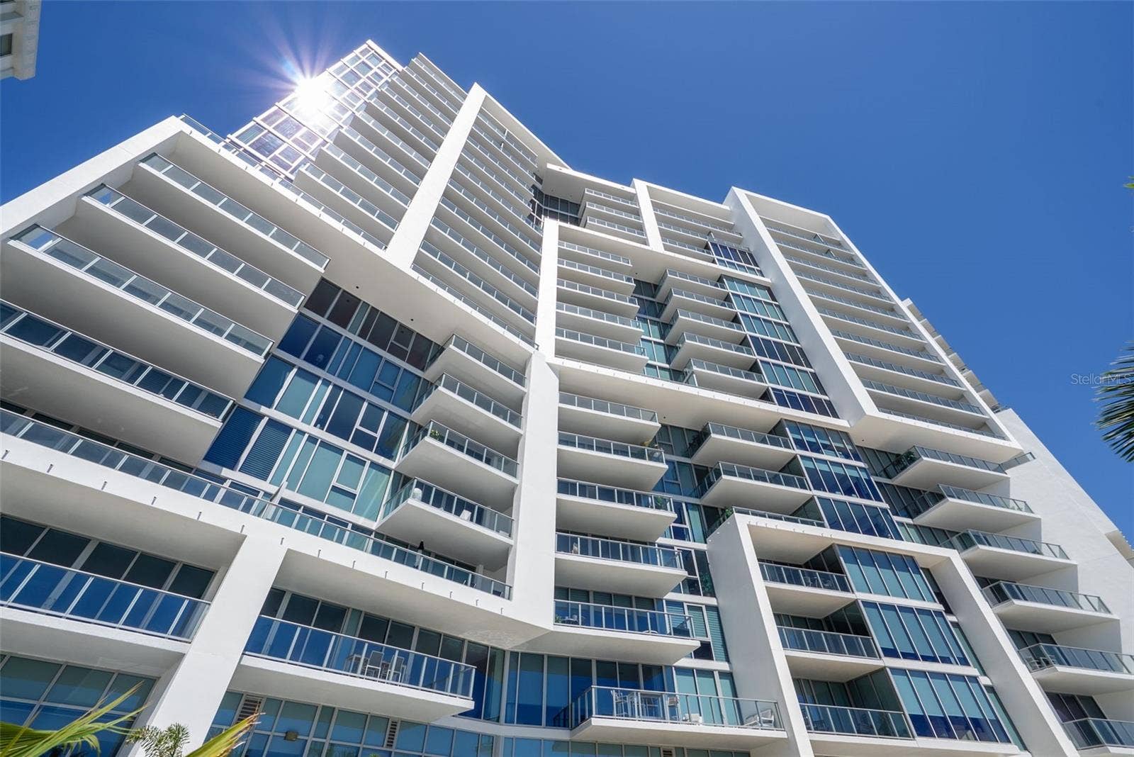 1155 N GULFSTREAM AVENUE, #802, Sarasota, FL 34236