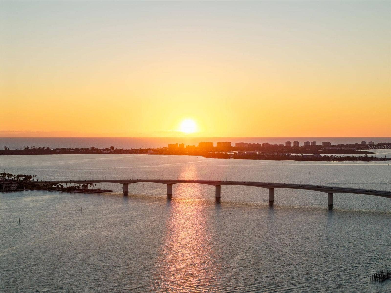 1155 N GULFSTREAM AVENUE, #802, Sarasota, FL 34236