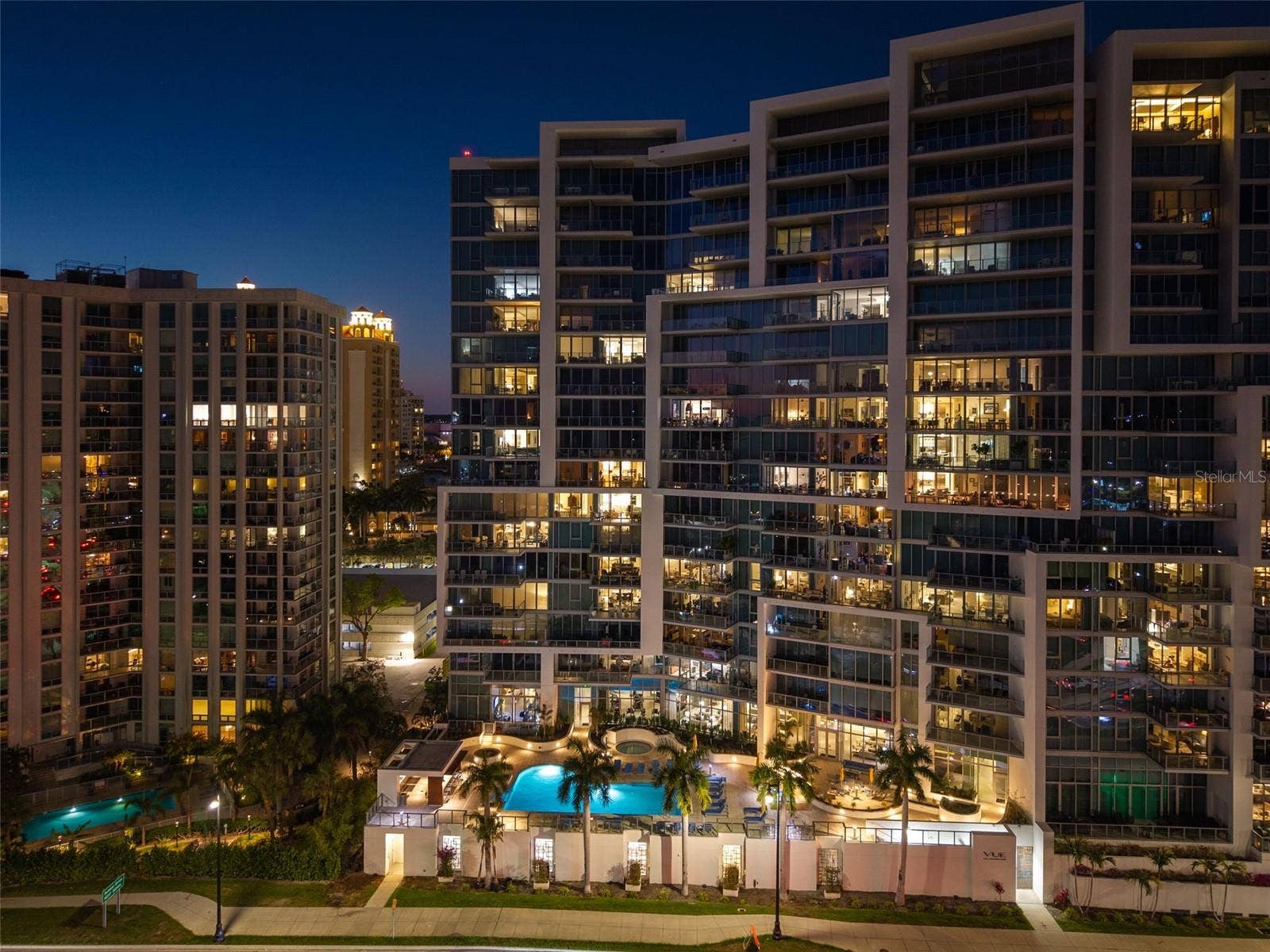 1155 N GULFSTREAM AVENUE, #802, Sarasota, FL 34236
