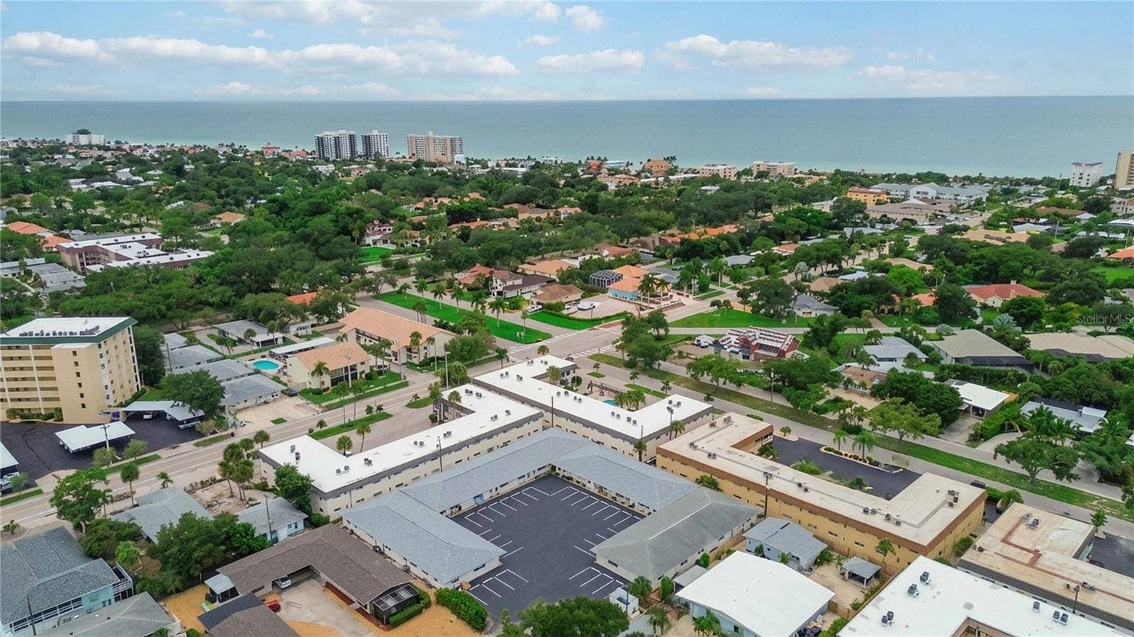 525 MANATEE COURT, #10, Venice, FL 34285 525 MANATEE COURT, #10, Venice, FL 34285