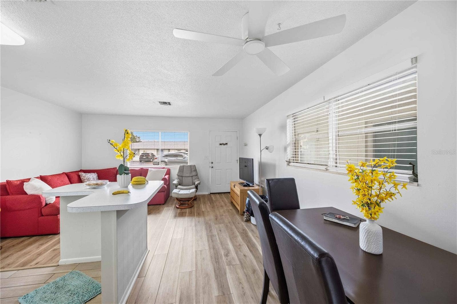 525 MANATEE COURT, #10, Venice, FL 34285 525 MANATEE COURT, #10, Venice, FL 34285