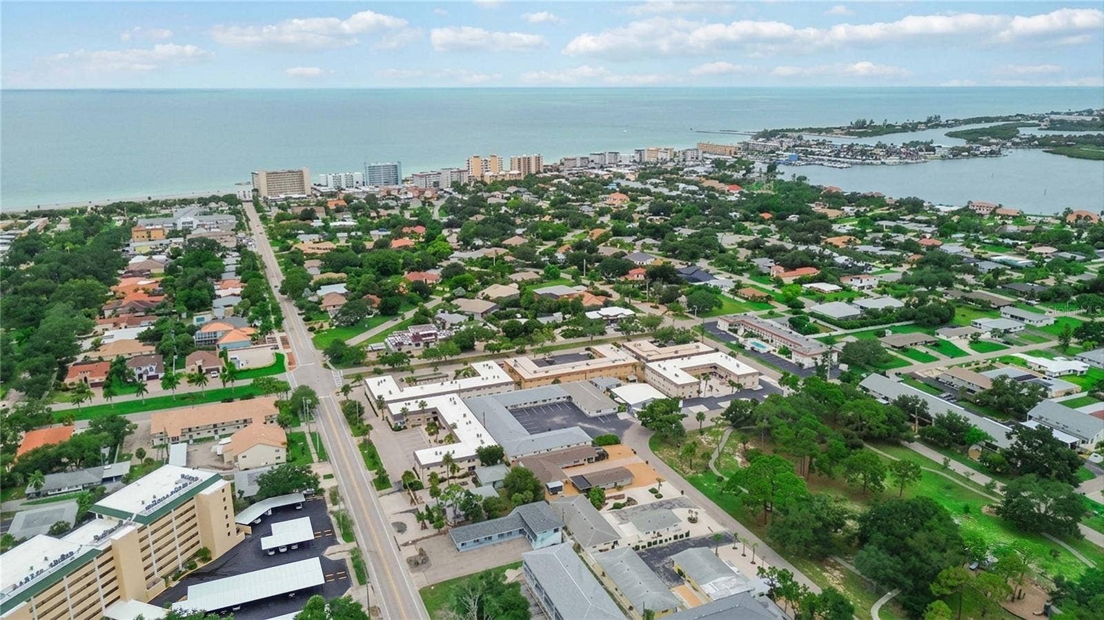 525 MANATEE COURT, #10, Venice, FL 34285 525 MANATEE COURT, #10, Venice, FL 34285