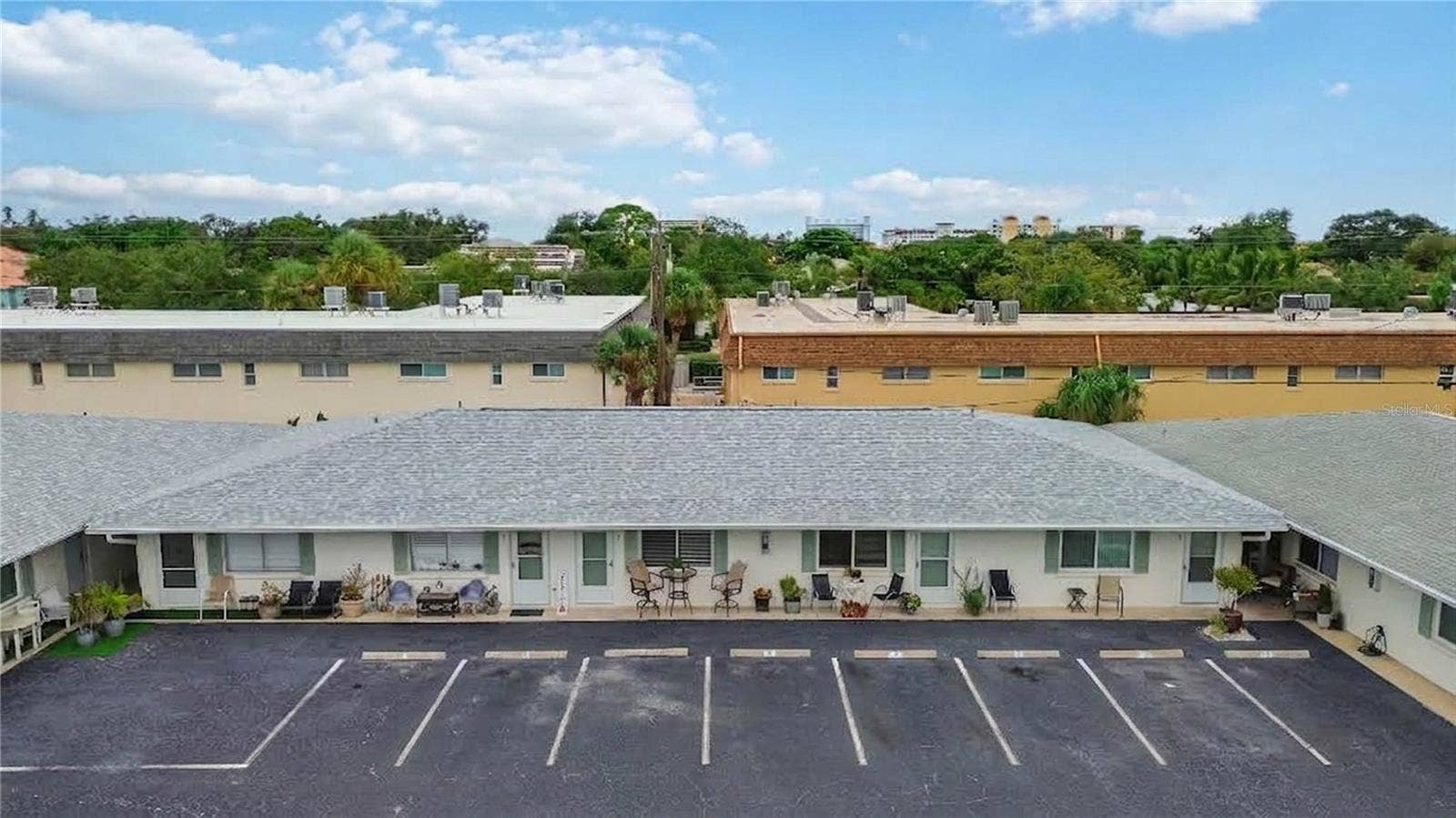 525 MANATEE COURT, #10, Venice, FL 34285 525 MANATEE COURT, #10, Venice, FL 34285