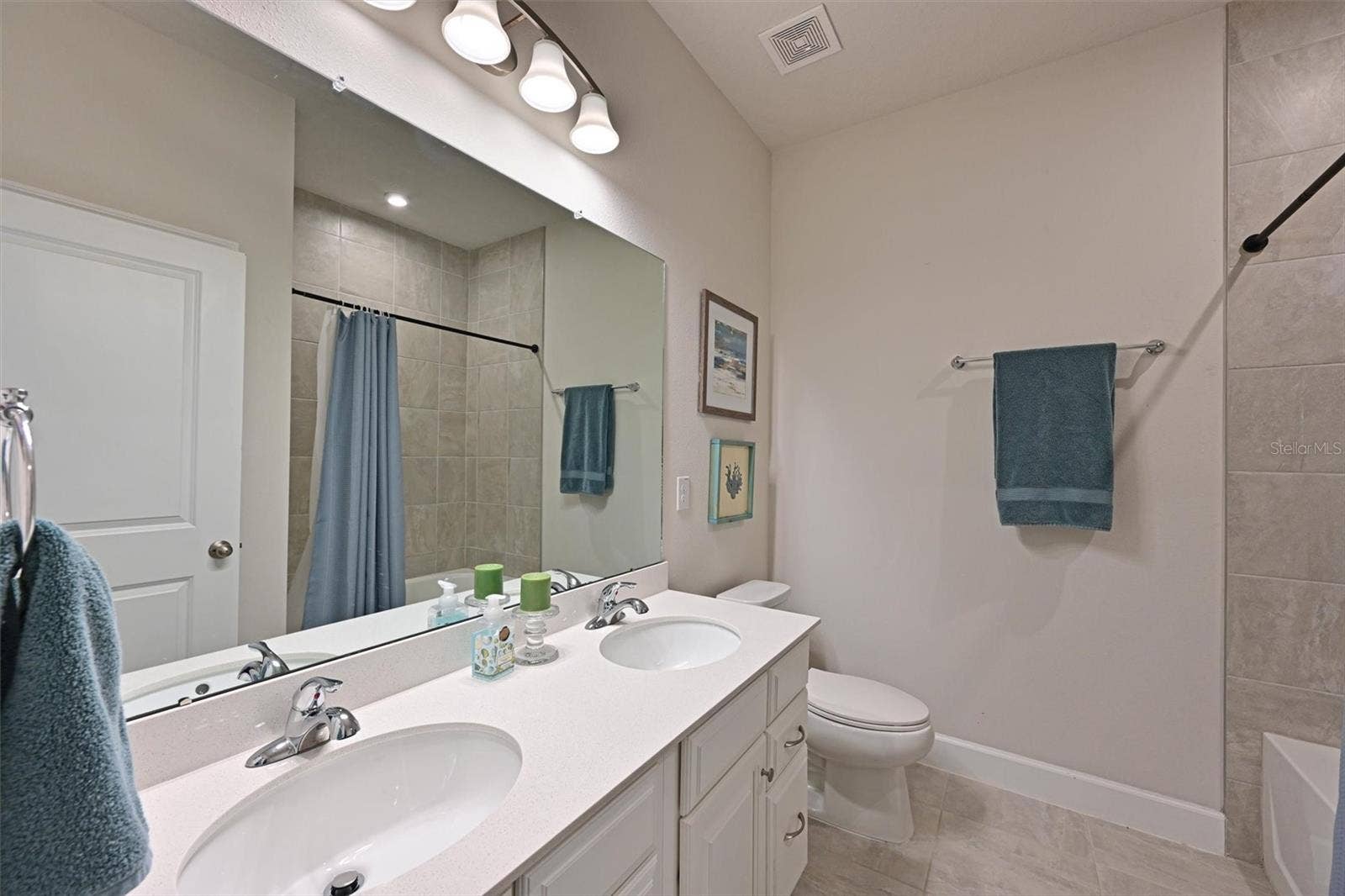 11526 64TH STREET E, Parrish, FL 34219 11526 64TH STREET E, Parrish, FL 34219
