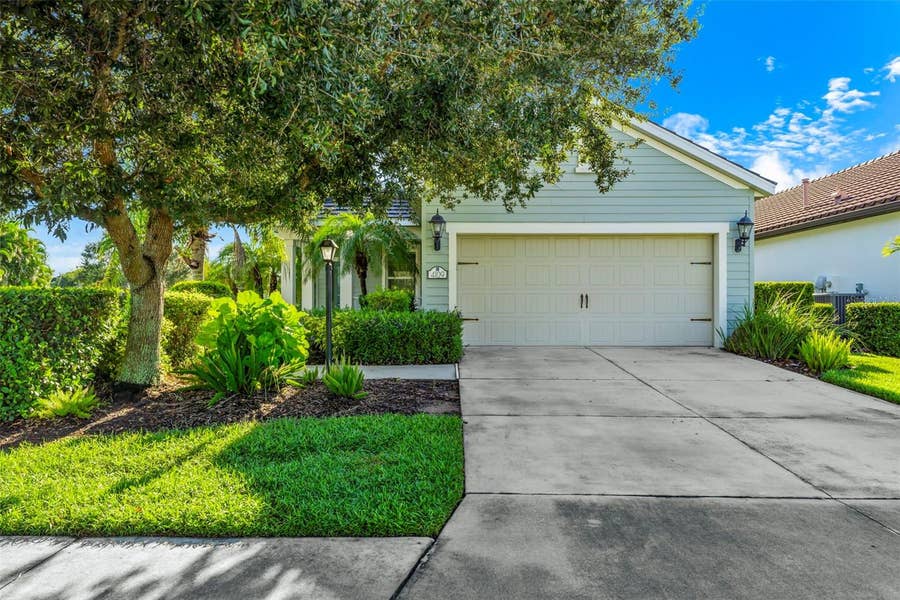 Property photo for 4109 AZURITE WAY, Bradenton, FL