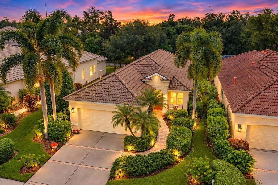 Property photo for 6059 WINGSPAN WAY, Bradenton, FL