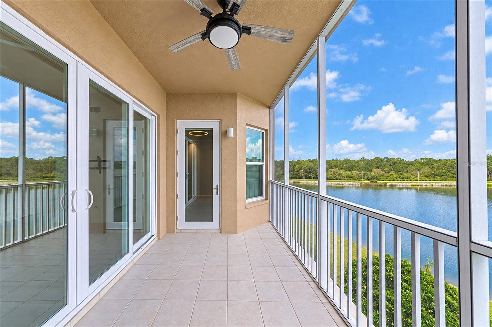 10530 BOARDWALK LOOP, #202, Bradenton, FL 34202