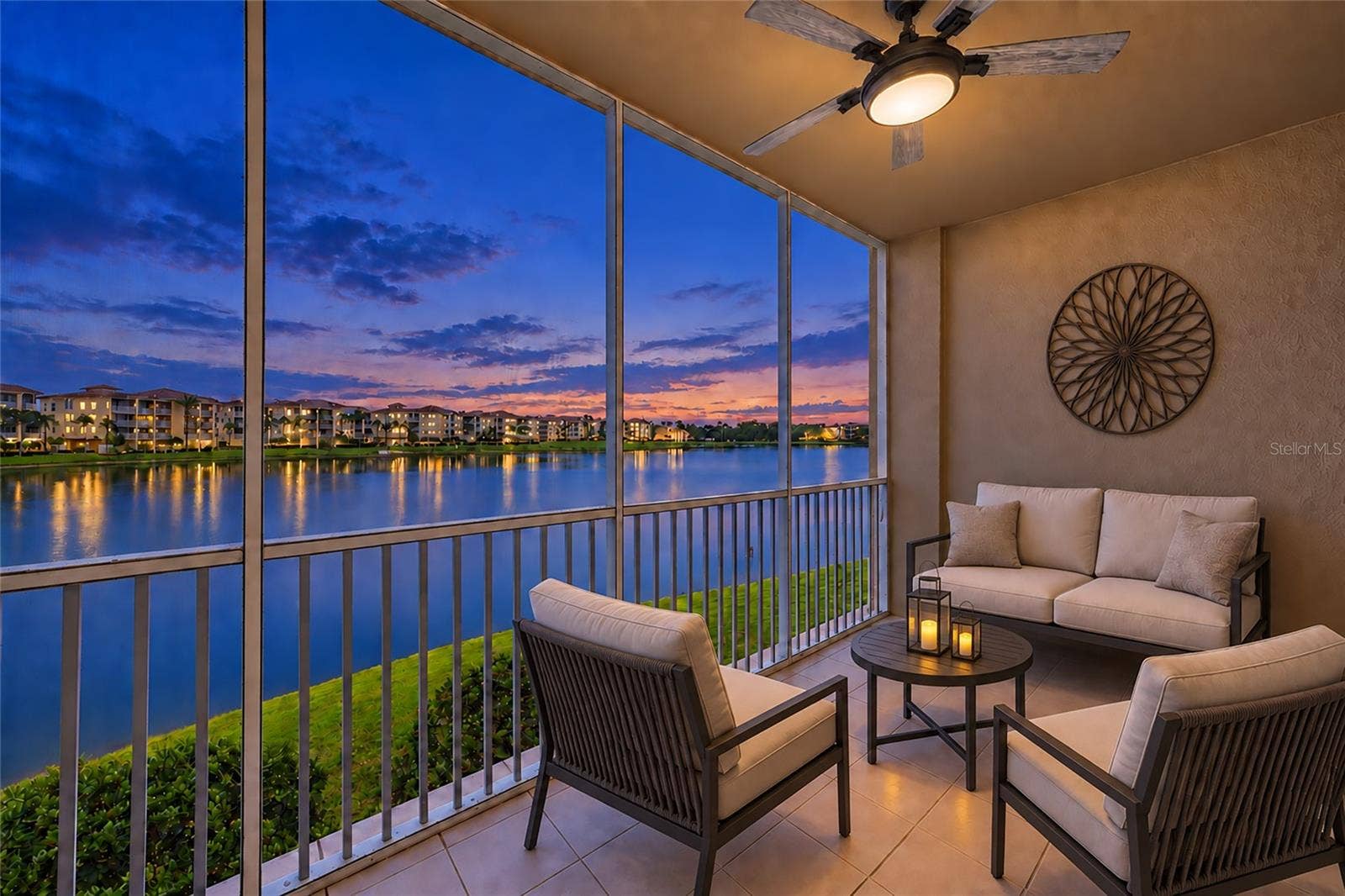 10530 BOARDWALK LOOP, #202, Bradenton, FL 34202