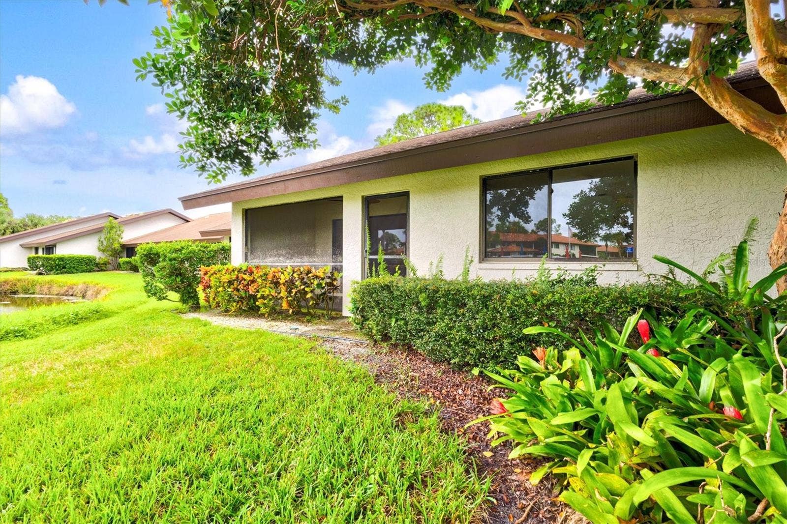 3118 WINDRUSH BOURNE, #8, Sarasota, FL 34235 back yard