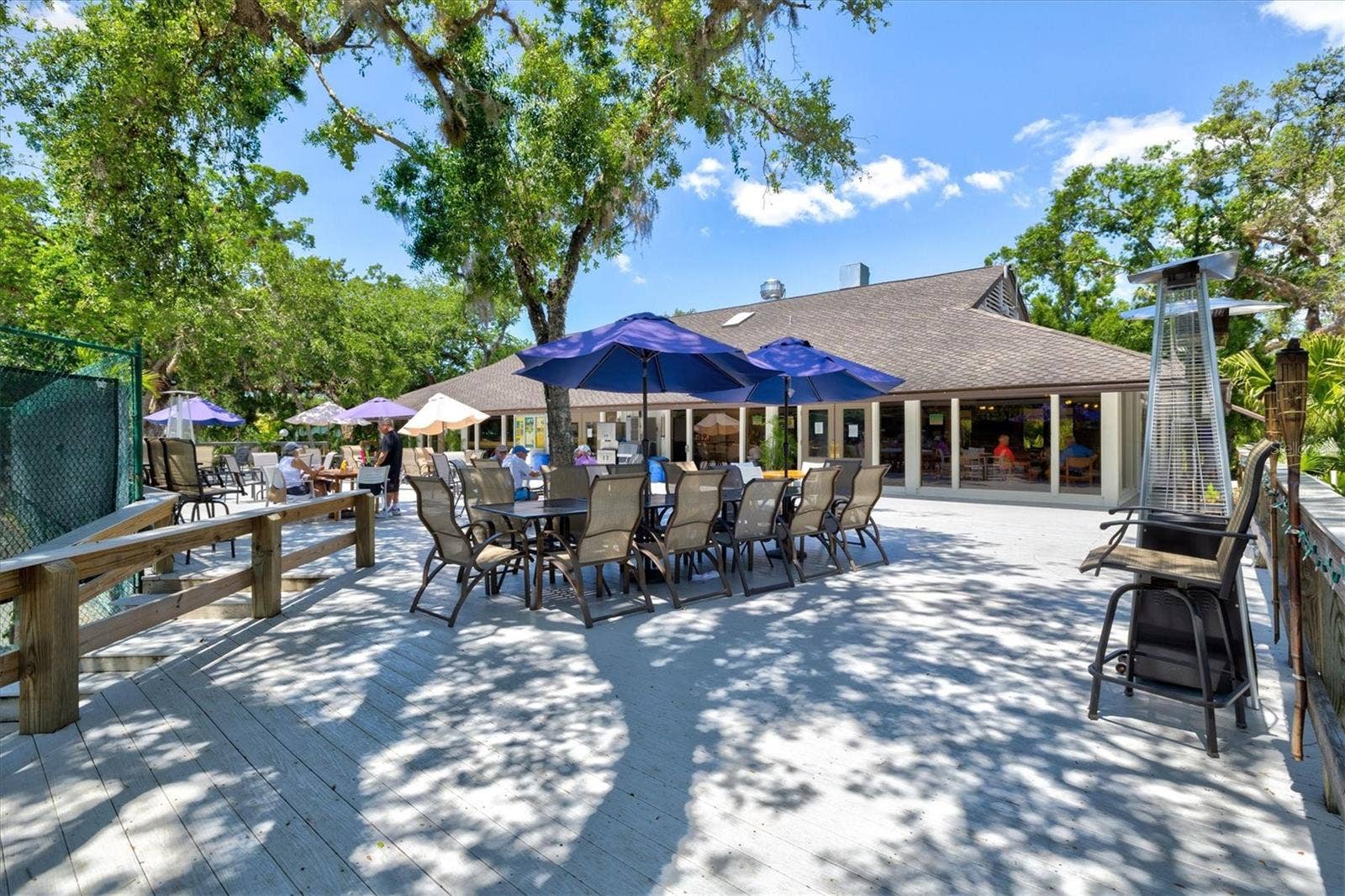3118 WINDRUSH BOURNE, #8, Sarasota, FL 34235 3118 WINDRUSH BOURNE, #8, Sarasota, FL 34235