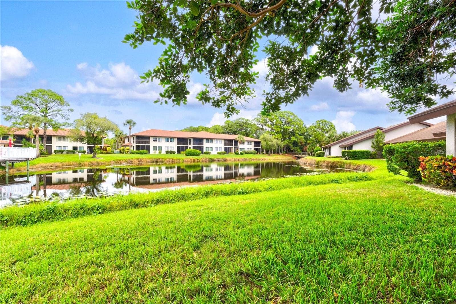 3118 WINDRUSH BOURNE, #8, Sarasota, FL 34235 3118 WINDRUSH BOURNE, #8, Sarasota, FL 34235