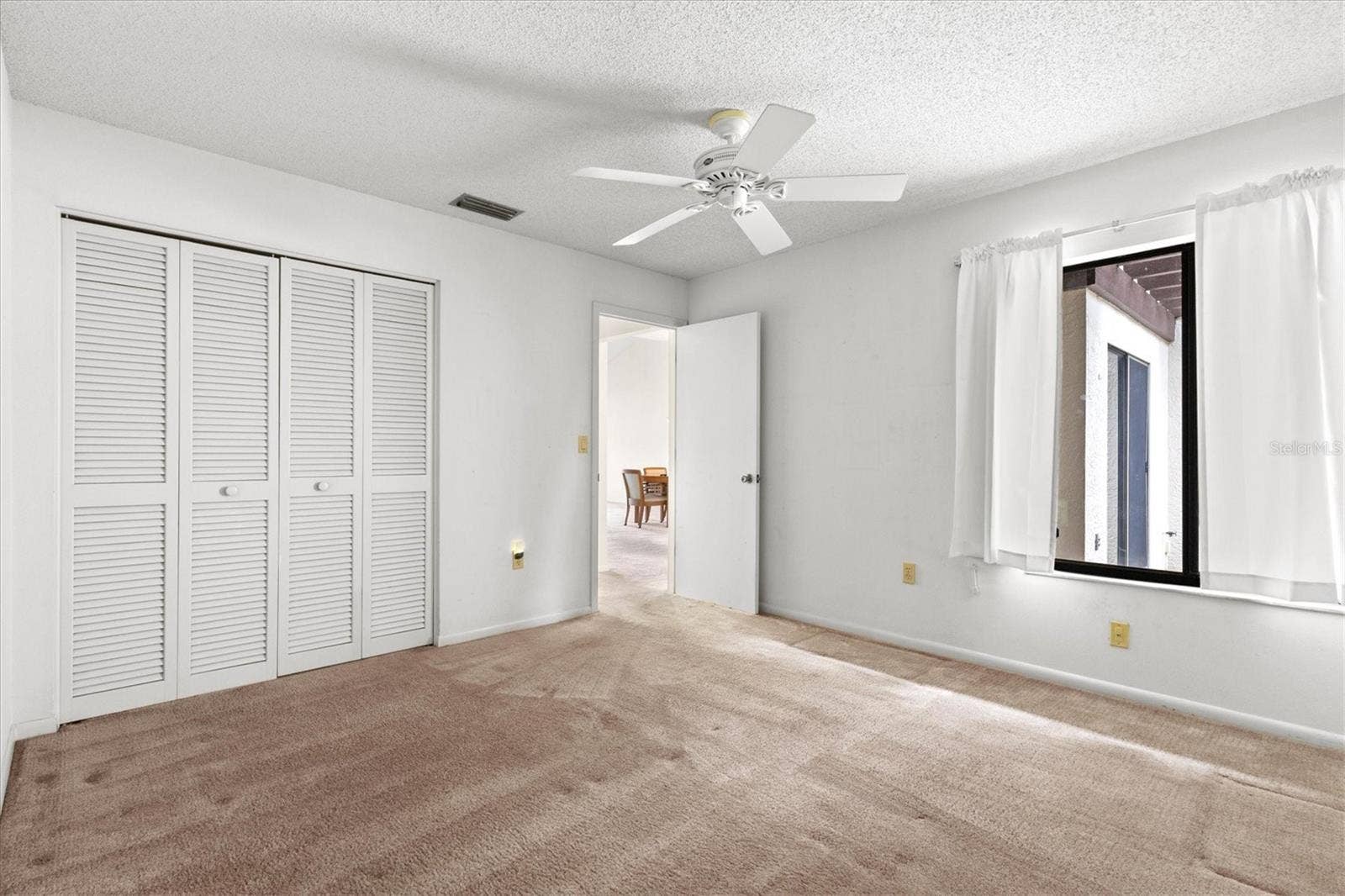 3118 WINDRUSH BOURNE, #8, Sarasota, FL 34235 3118 WINDRUSH BOURNE, #8, Sarasota, FL 34235