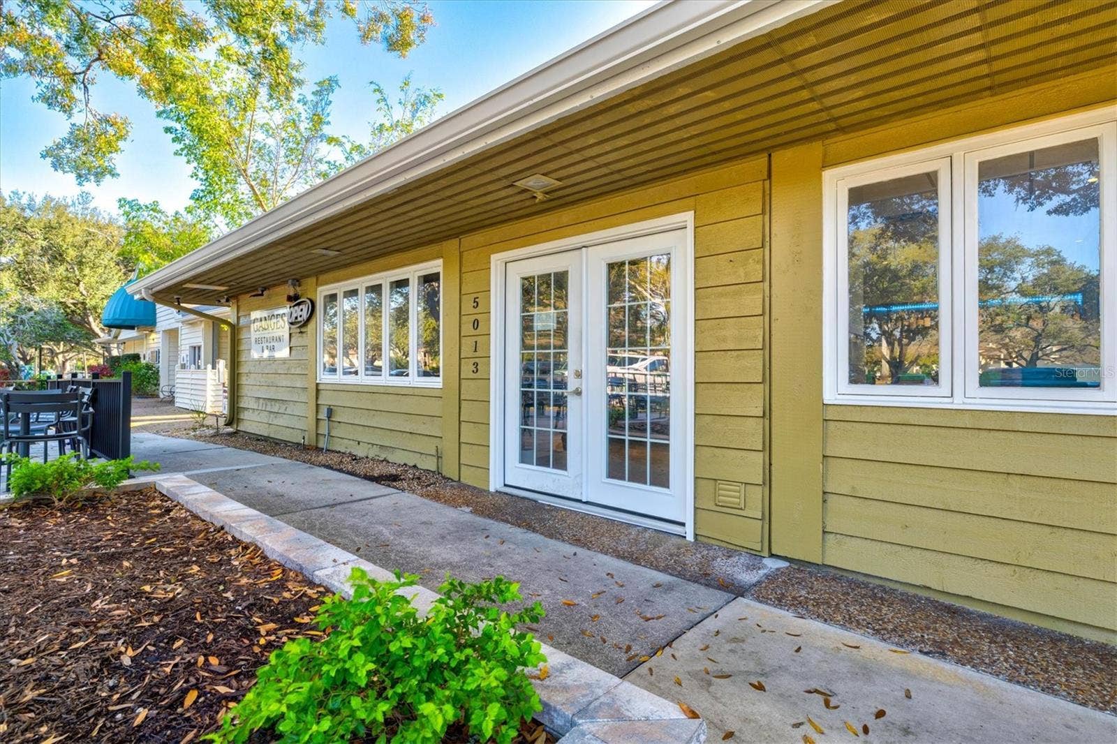 3118 WINDRUSH BOURNE, #8, Sarasota, FL 34235 3118 WINDRUSH BOURNE, #8, Sarasota, FL 34235