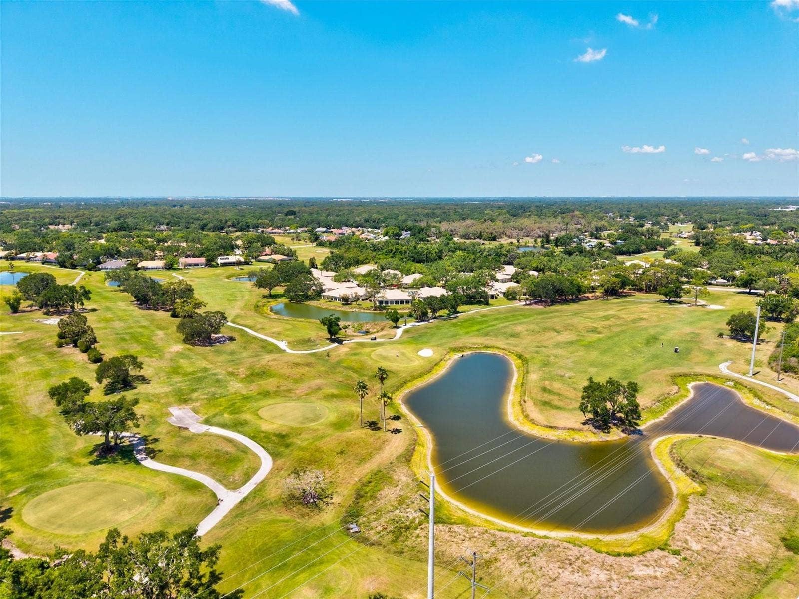 3118 WINDRUSH BOURNE, #8, Sarasota, FL 34235 3118 WINDRUSH BOURNE, #8, Sarasota, FL 34235