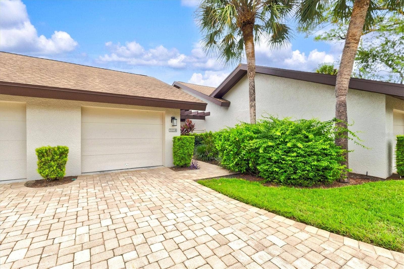 3118 WINDRUSH BOURNE, #8, Sarasota, FL 34235 3118 WINDRUSH BOURNE, #8, Sarasota, FL 34235