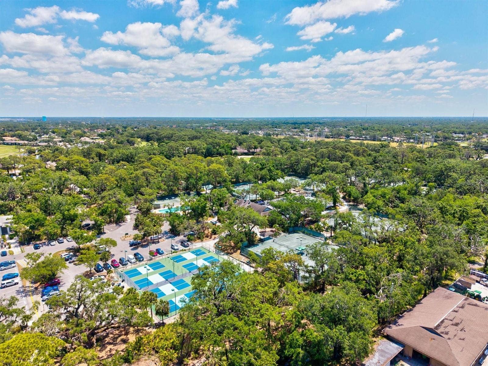 3118 WINDRUSH BOURNE, #8, Sarasota, FL 34235 3118 WINDRUSH BOURNE, #8, Sarasota, FL 34235