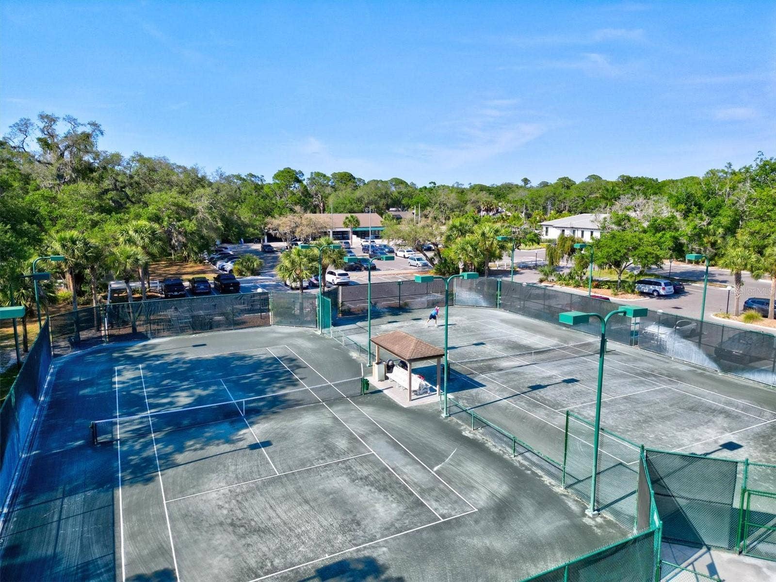 3118 WINDRUSH BOURNE, #8, Sarasota, FL 34235 3118 WINDRUSH BOURNE, #8, Sarasota, FL 34235