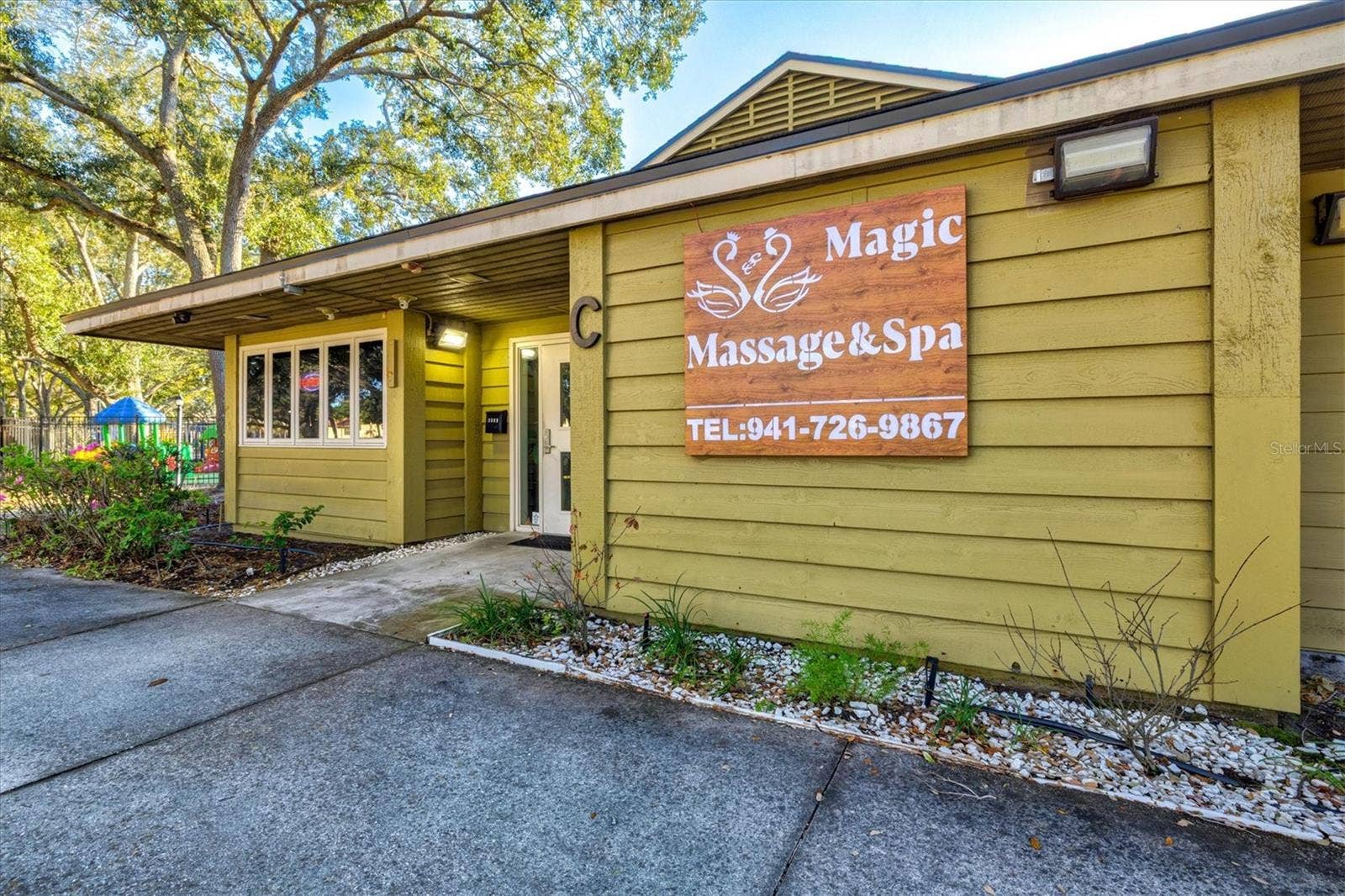 3118 WINDRUSH BOURNE, #8, Sarasota, FL 34235 3118 WINDRUSH BOURNE, #8, Sarasota, FL 34235