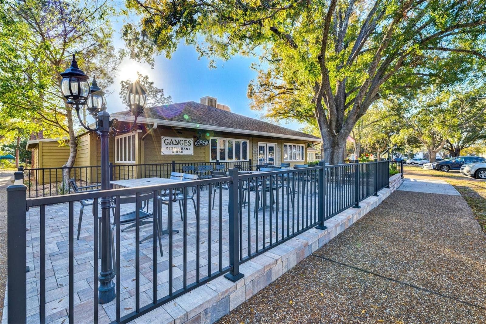 3118 WINDRUSH BOURNE, #8, Sarasota, FL 34235 3118 WINDRUSH BOURNE, #8, Sarasota, FL 34235